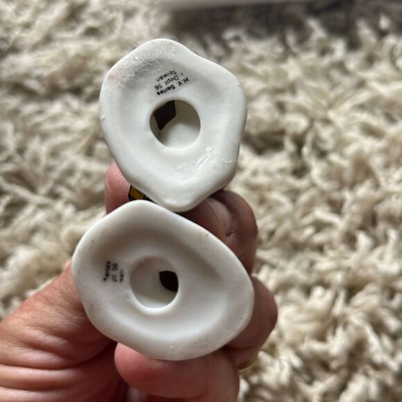 Dept 56 Dickens' Village #55581 "Bringing Home the Yule Log" 3-Piece Hand-Painte - Picture 10 of 11